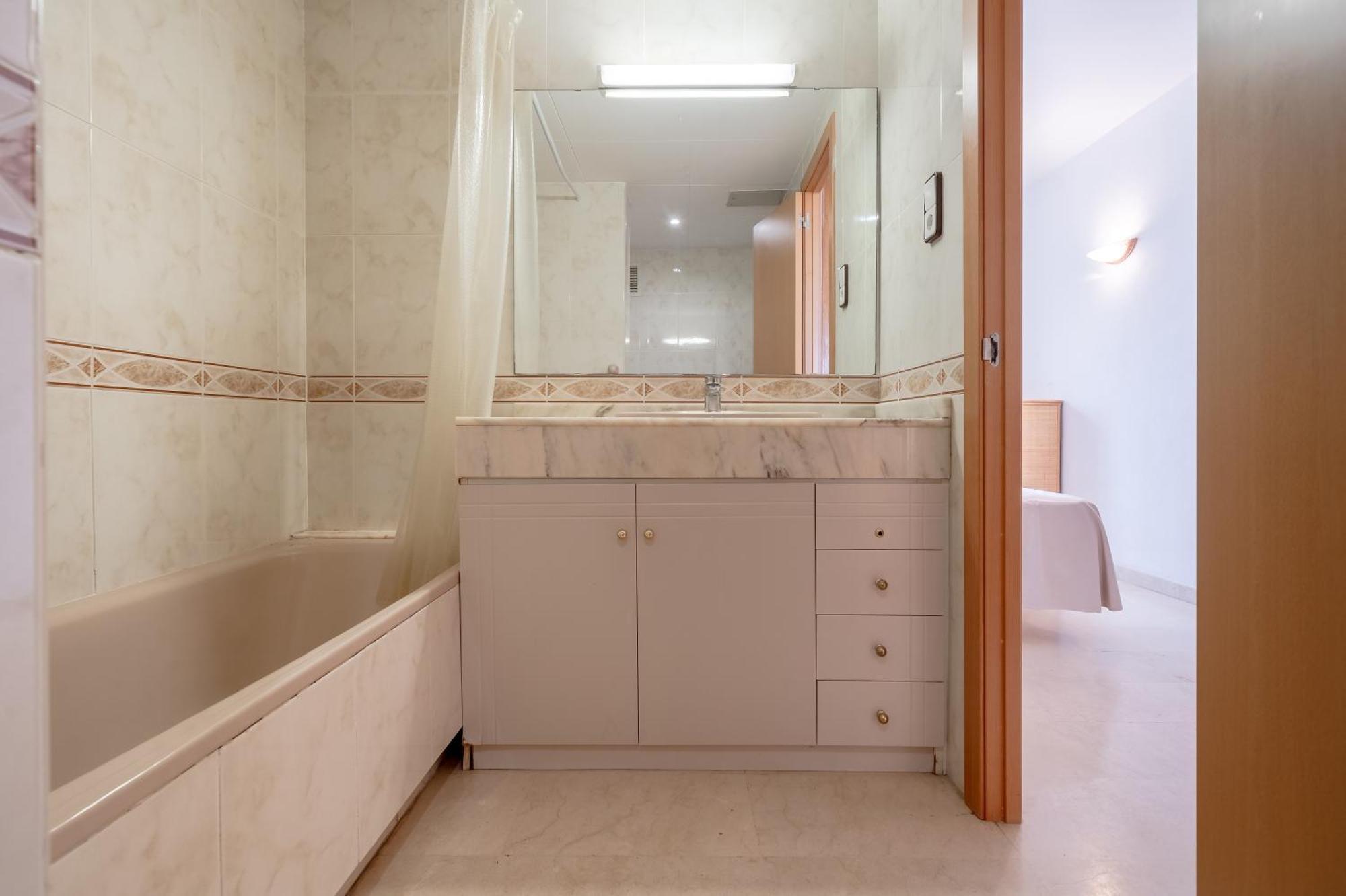 Rentalmar Central Park Salou Bilik gambar